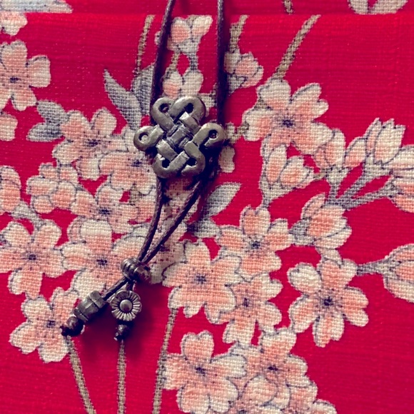 ⭐️HOST PICK 🥳 New Beautiful Cherry Blossom Tissue Pouch - Picture 2 of 7